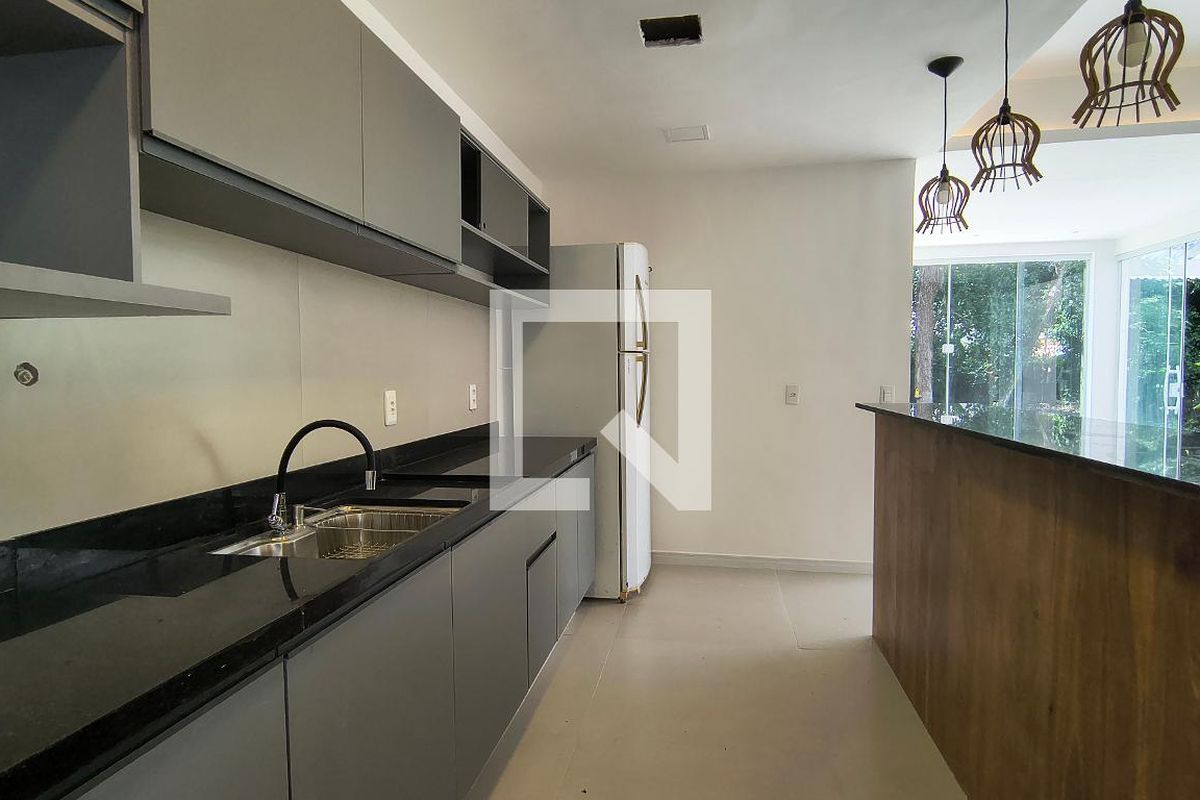Casa, 3 quartos, 1230 m² - Foto 25