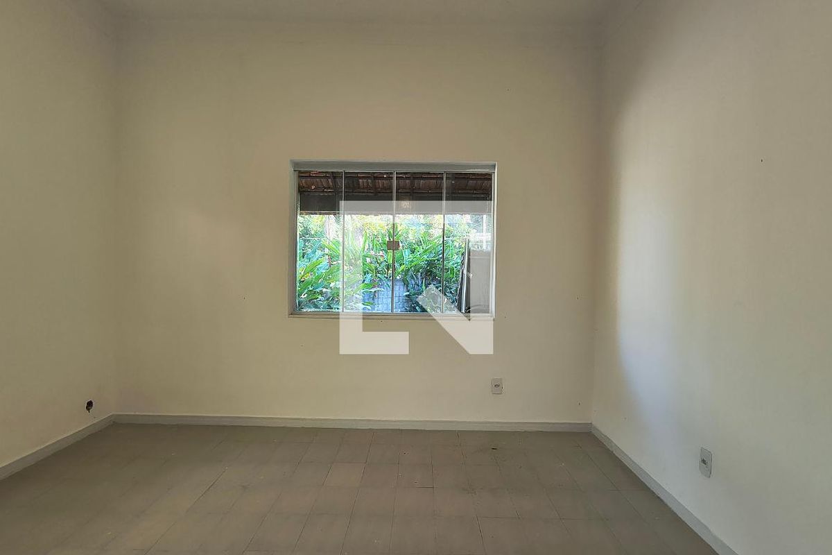 Casa, 3 quartos, 1230 m² - Foto 7