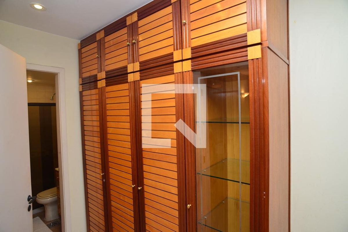 Apartamento, 2 quartos, 76 m² - Foto 35