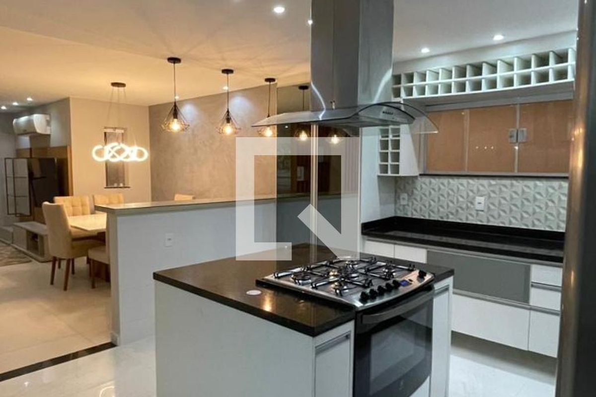 Casa, 3 quartos, 308 m² - Foto 8