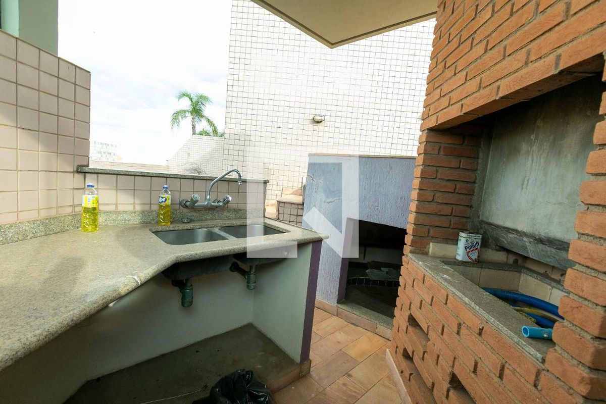 Apartamento à Venda - Centro, 4 Quartos,  284 m2 em , Campinas - sp | SoloBR