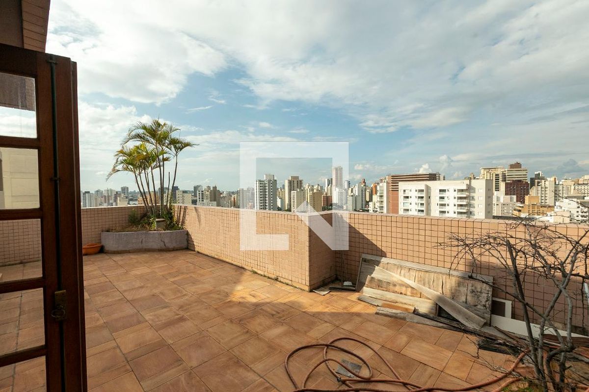Apartamento à Venda - Centro, 4 Quartos,  284 m2 em , Campinas - sp | SoloBR