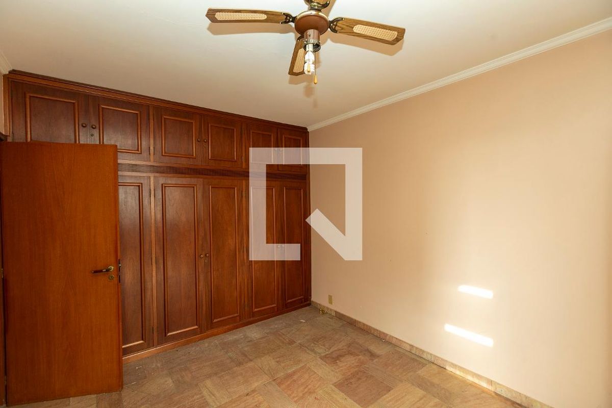 Apartamento à Venda - Centro, 4 Quartos,  284 m2 em , Campinas - sp | SoloBR