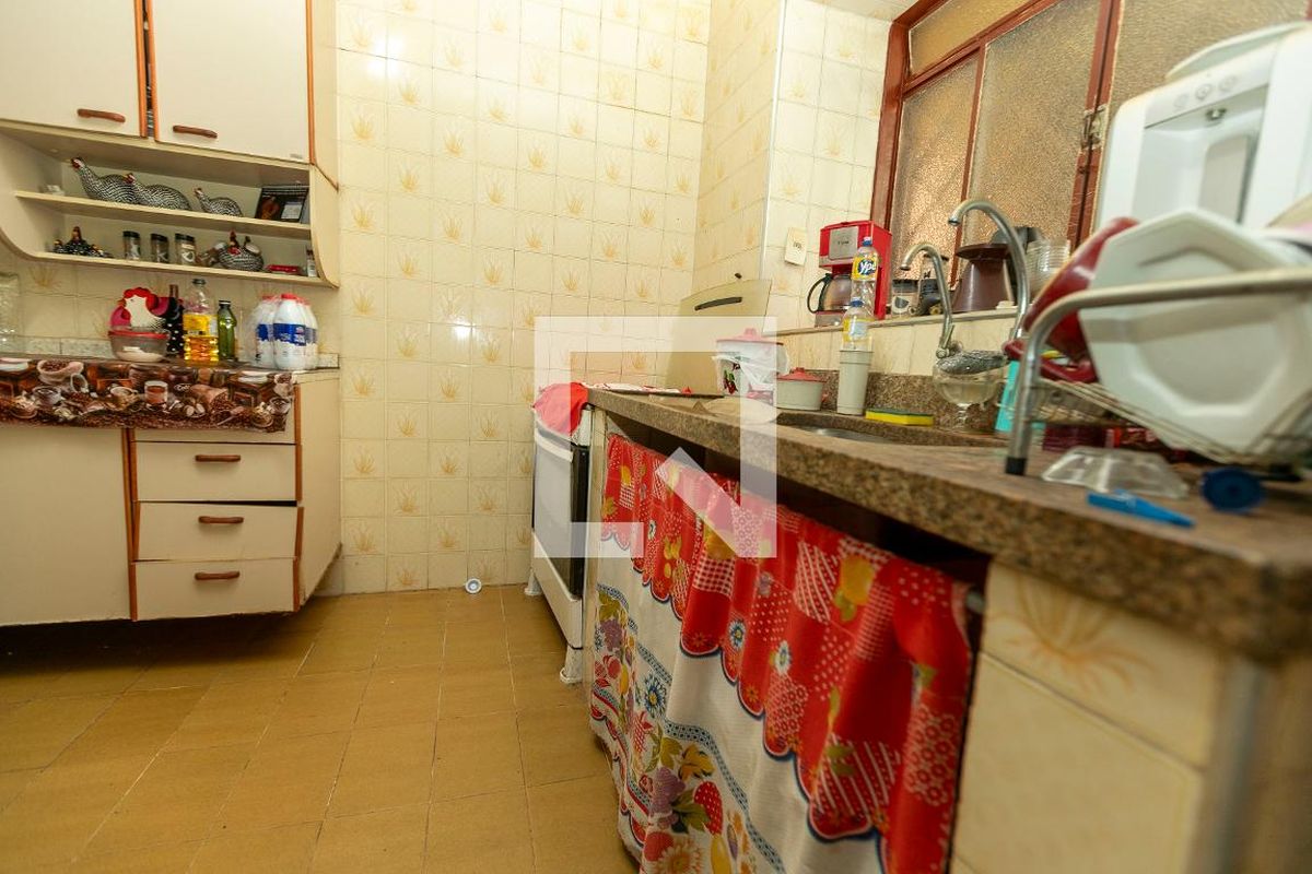 Casa à Venda - Jardim Santana, 3 Quartos,  250 m2 em , Campinas - sp | SoloBR