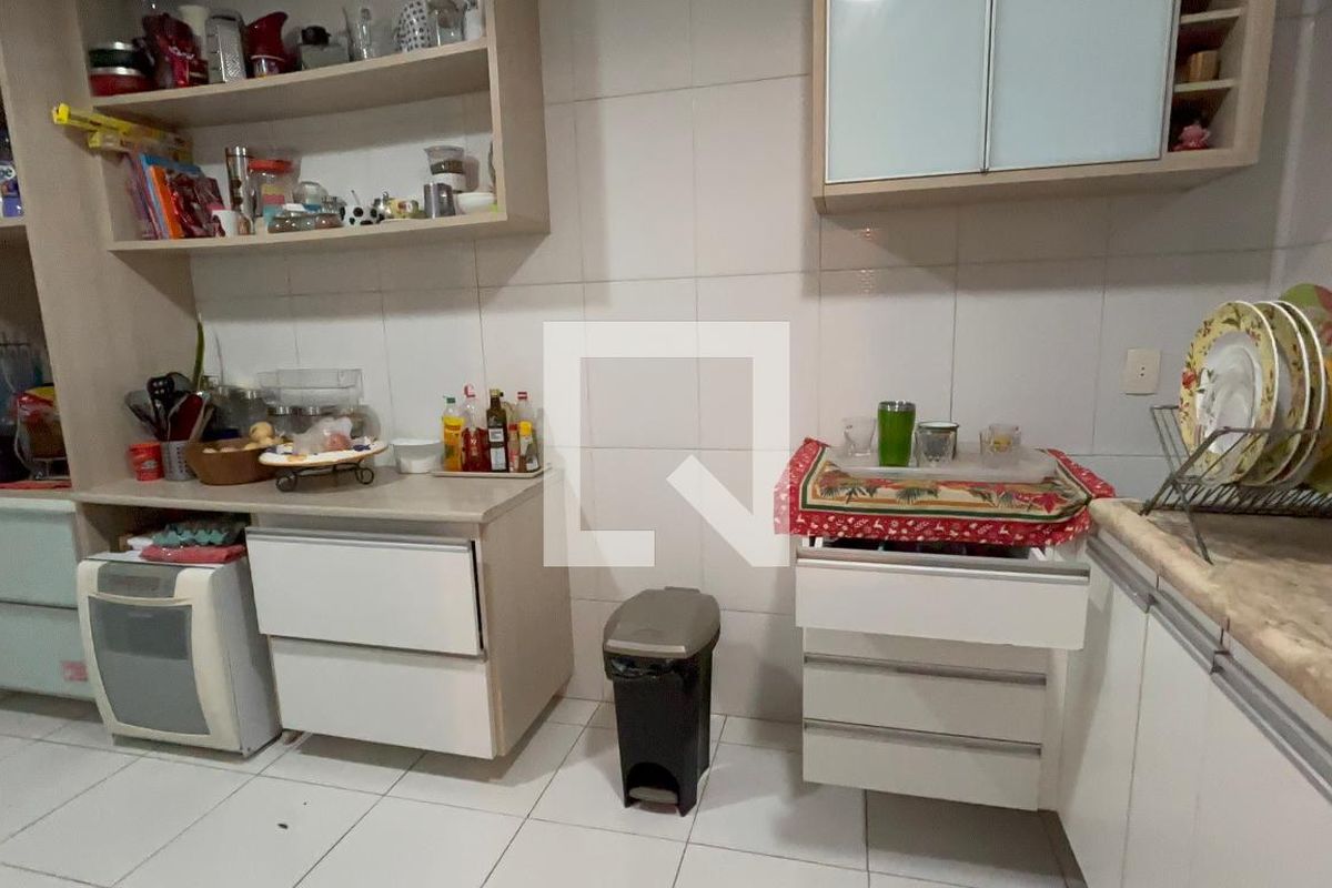 Casa, 4 quartos, 360 m² - Foto 48