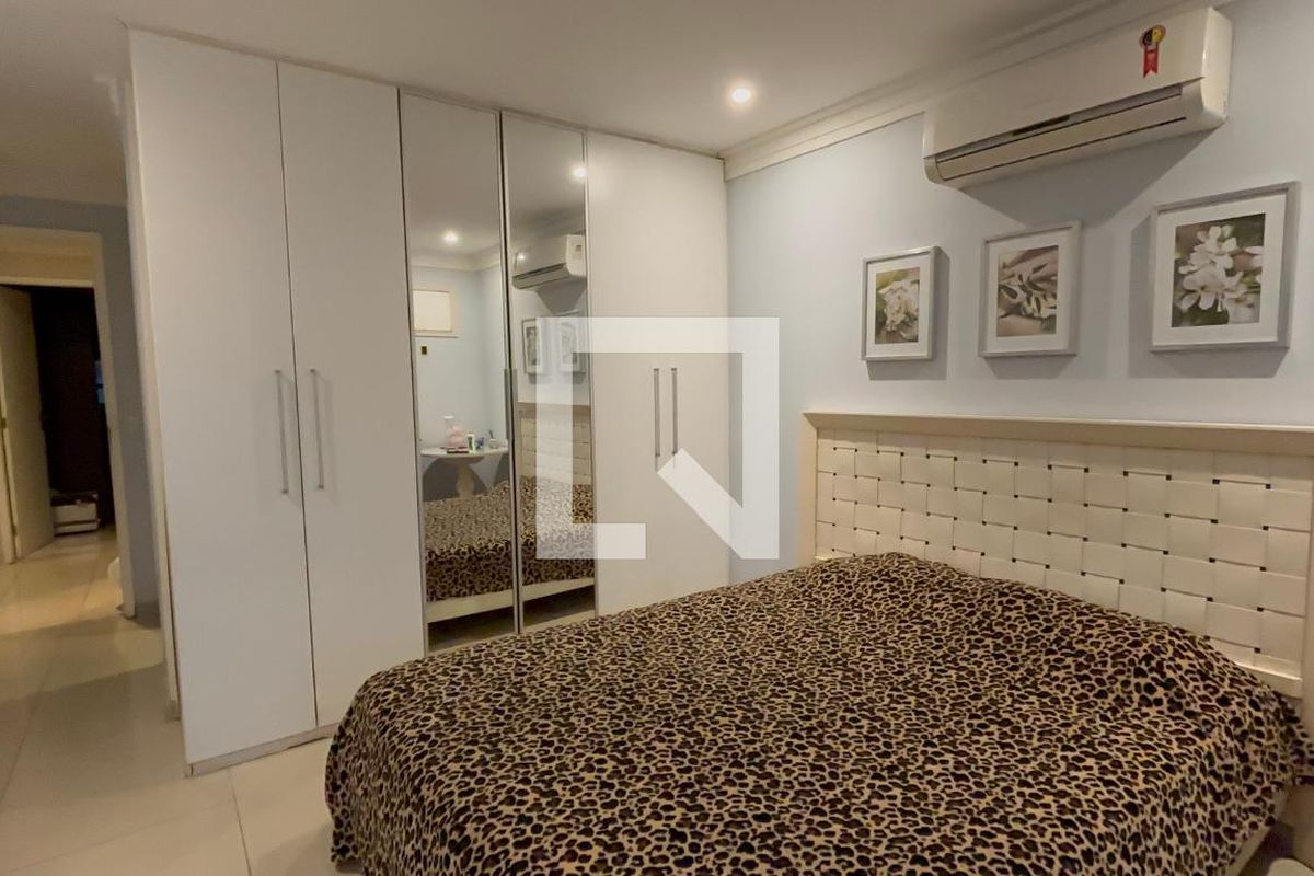 Casa, 4 quartos, 360 m² - Foto 11
