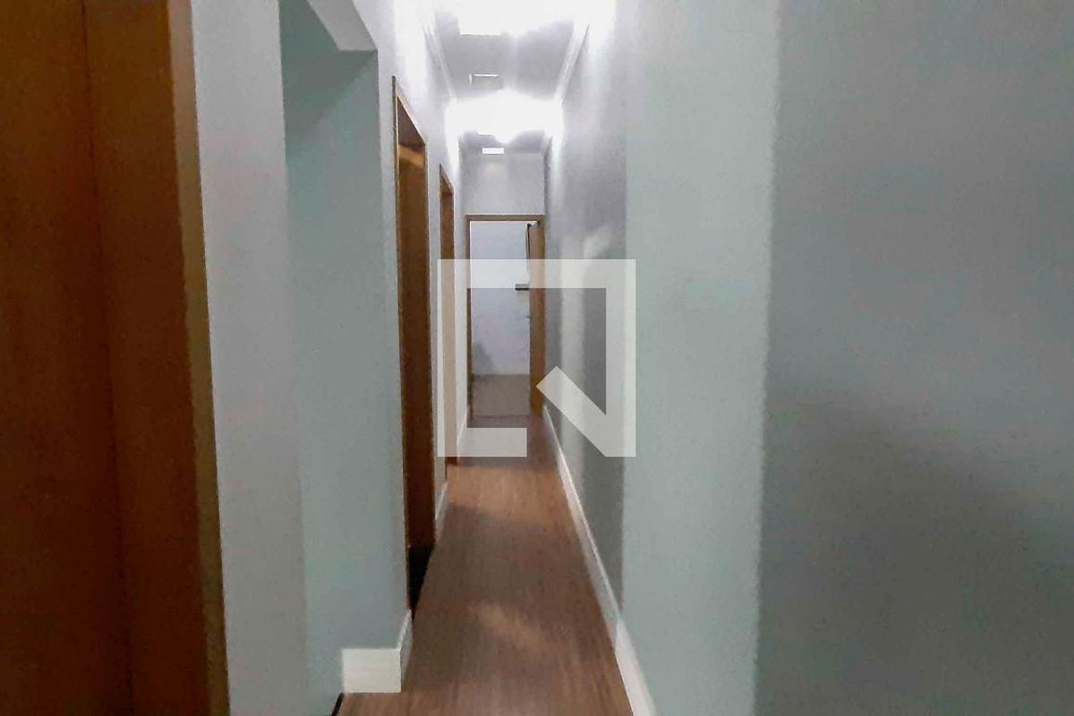 Casa, 4 quartos, 250 m² - Foto 33