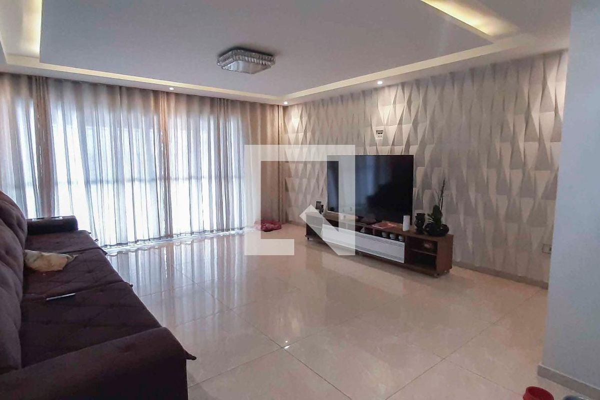Casa, 4 quartos, 250 m² - Foto 1