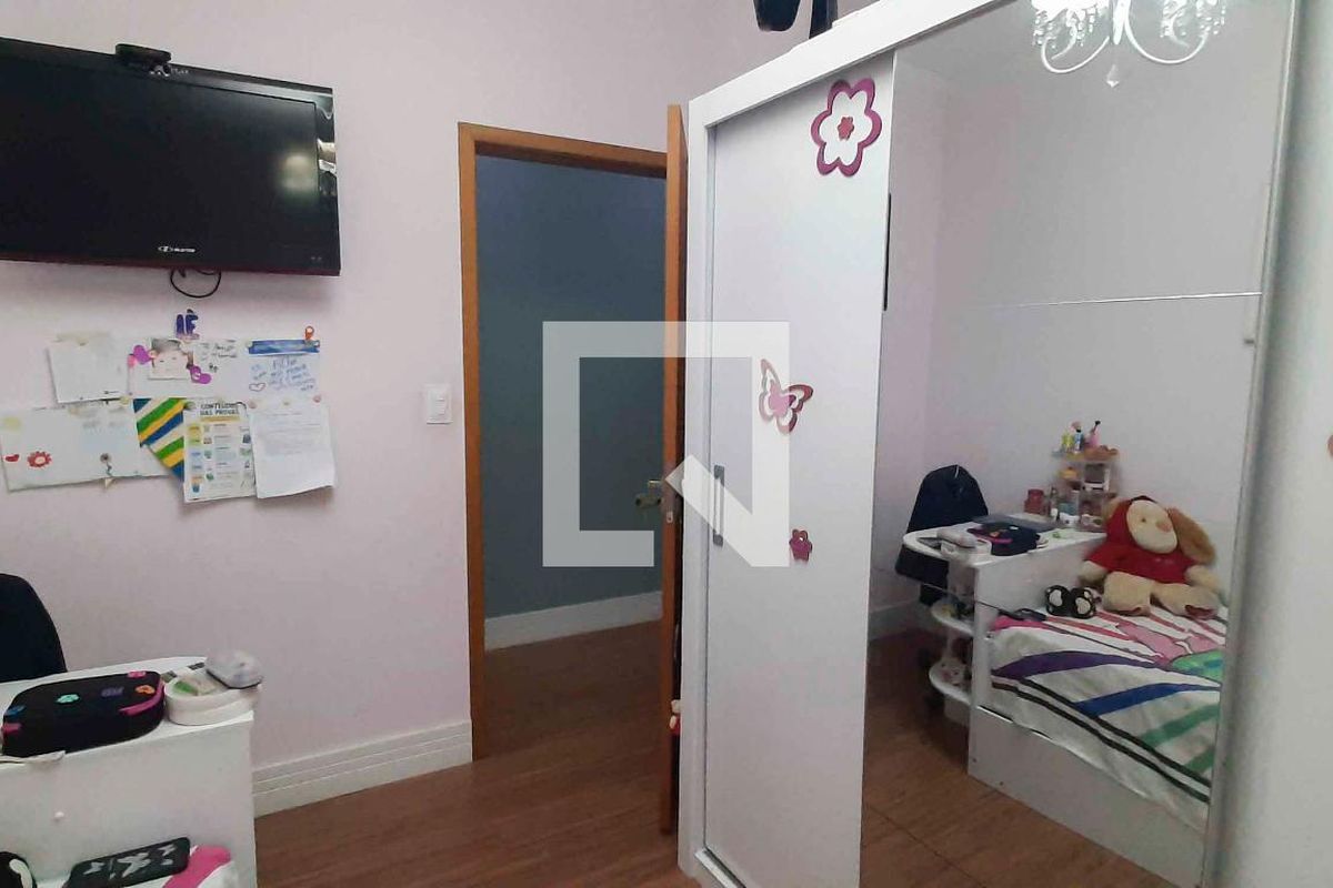 Casa, 4 quartos, 250 m² - Foto 39