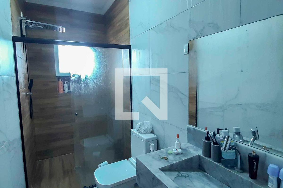 Casa, 4 quartos, 250 m² - Foto 26