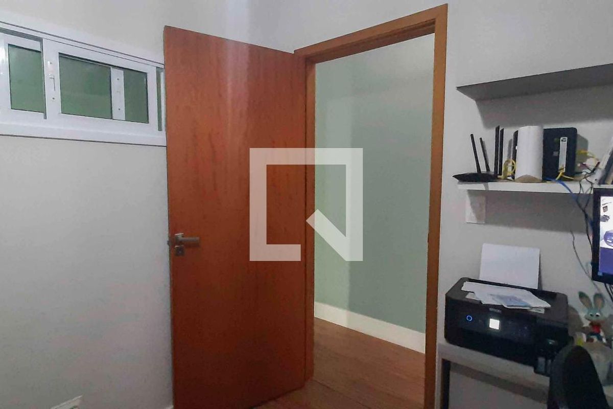 Casa, 4 quartos, 250 m² - Foto 56