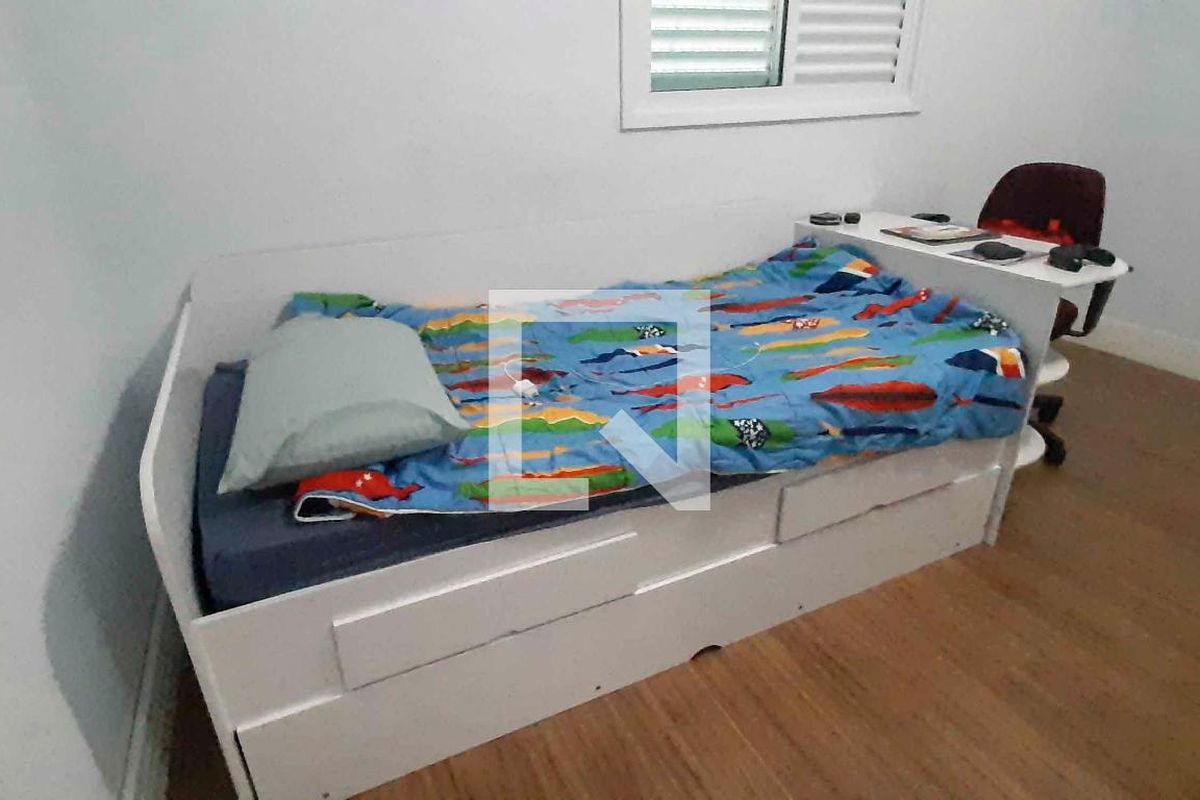 Casa, 4 quartos, 250 m² - Foto 44
