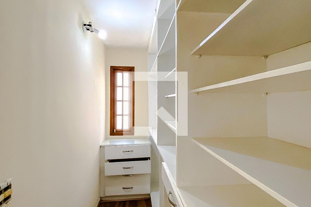 Casa, 4 quartos, 257 m² - Foto 17