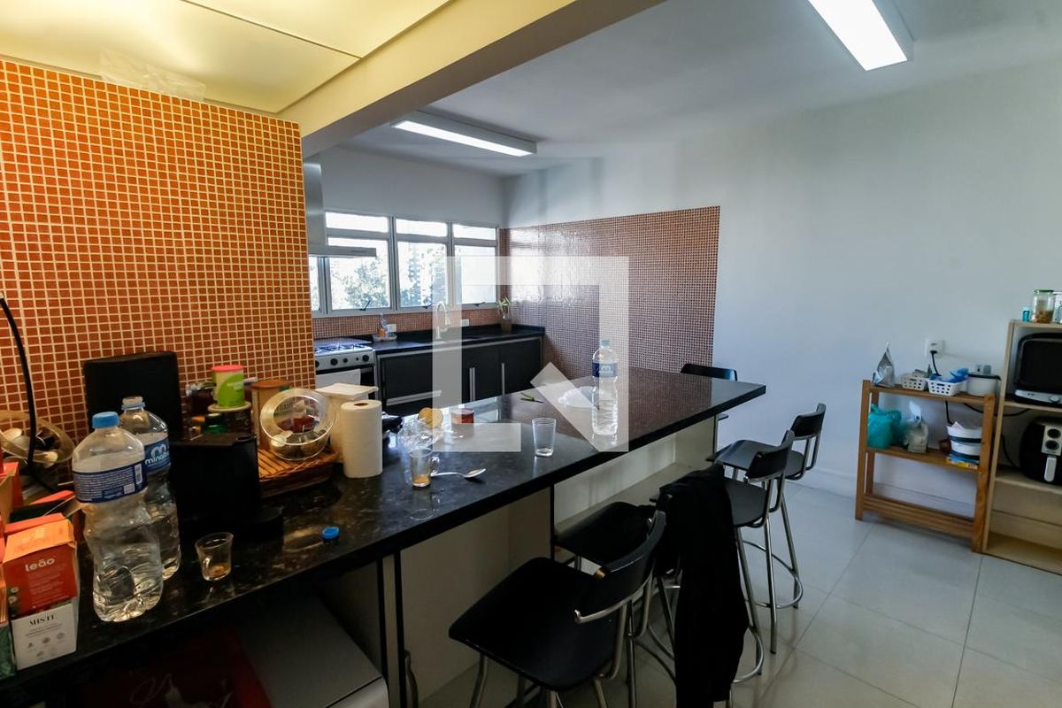 Apartamento, 3 quartos, 200 m² - Foto 28