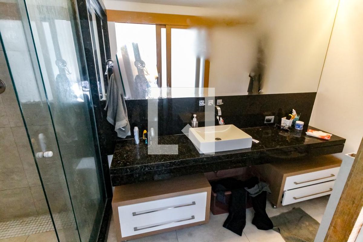 Apartamento, 3 quartos, 200 m² - Foto 22