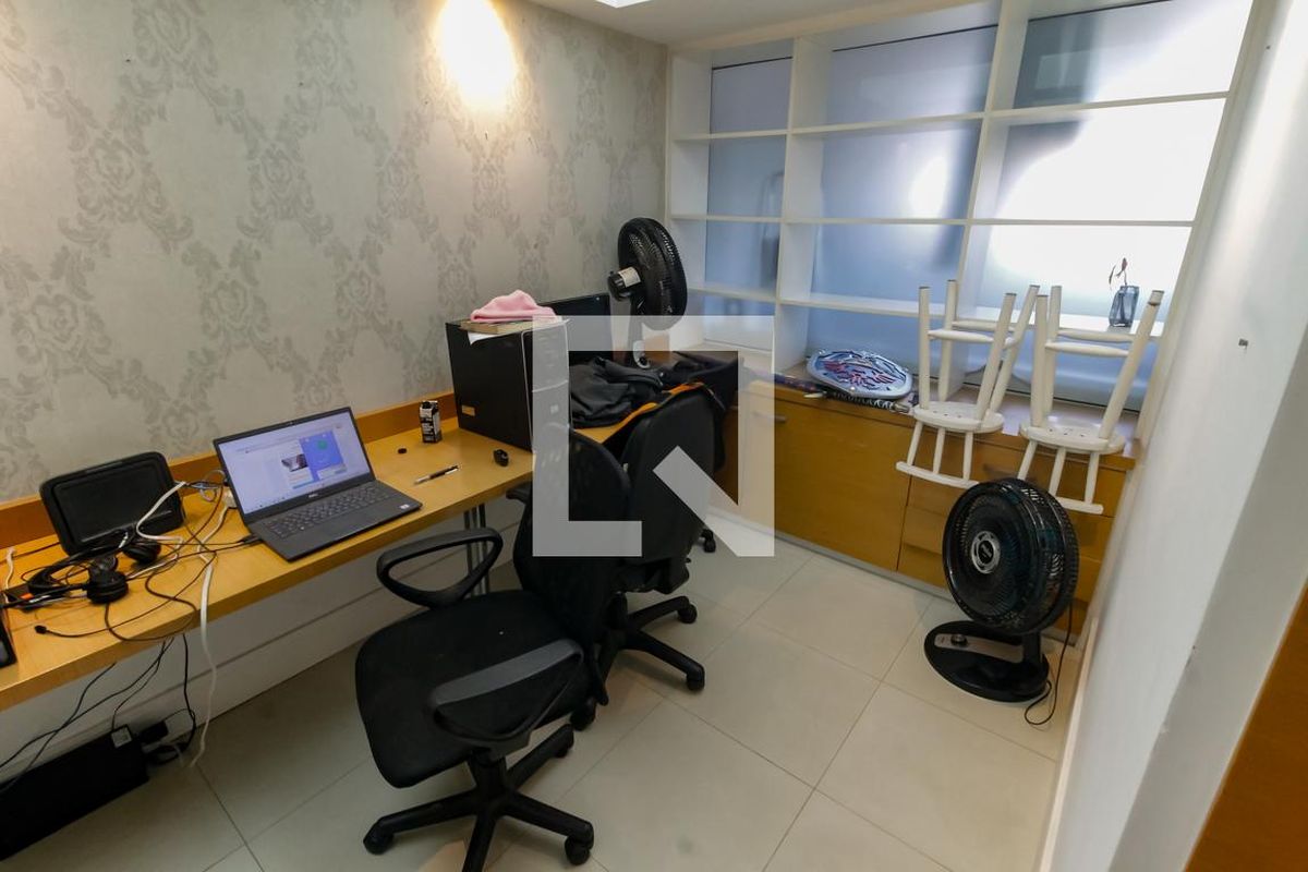 Apartamento, 3 quartos, 200 m² - Foto 33