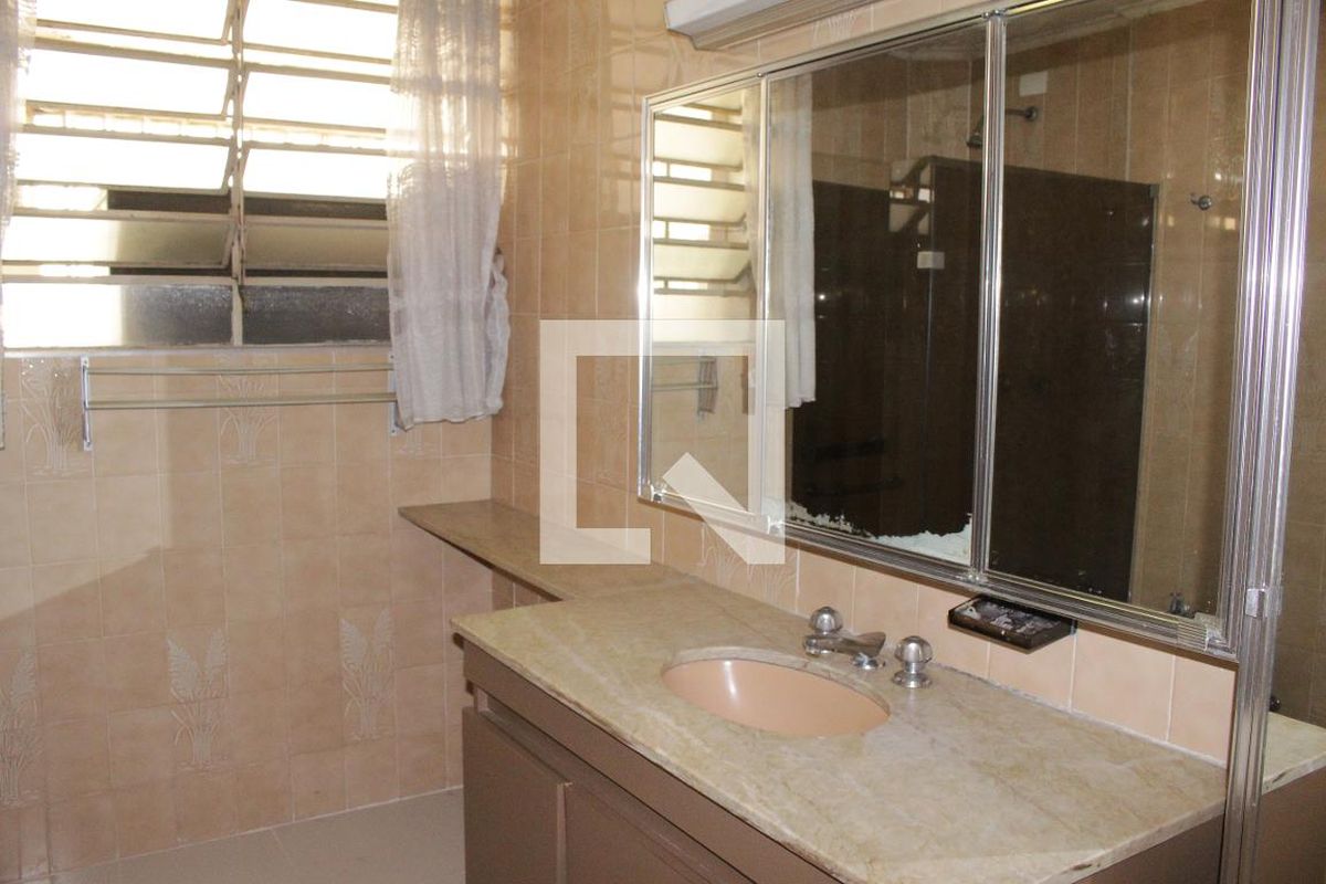 Apartamento, 3 quartos, 220 m² - Foto 23
