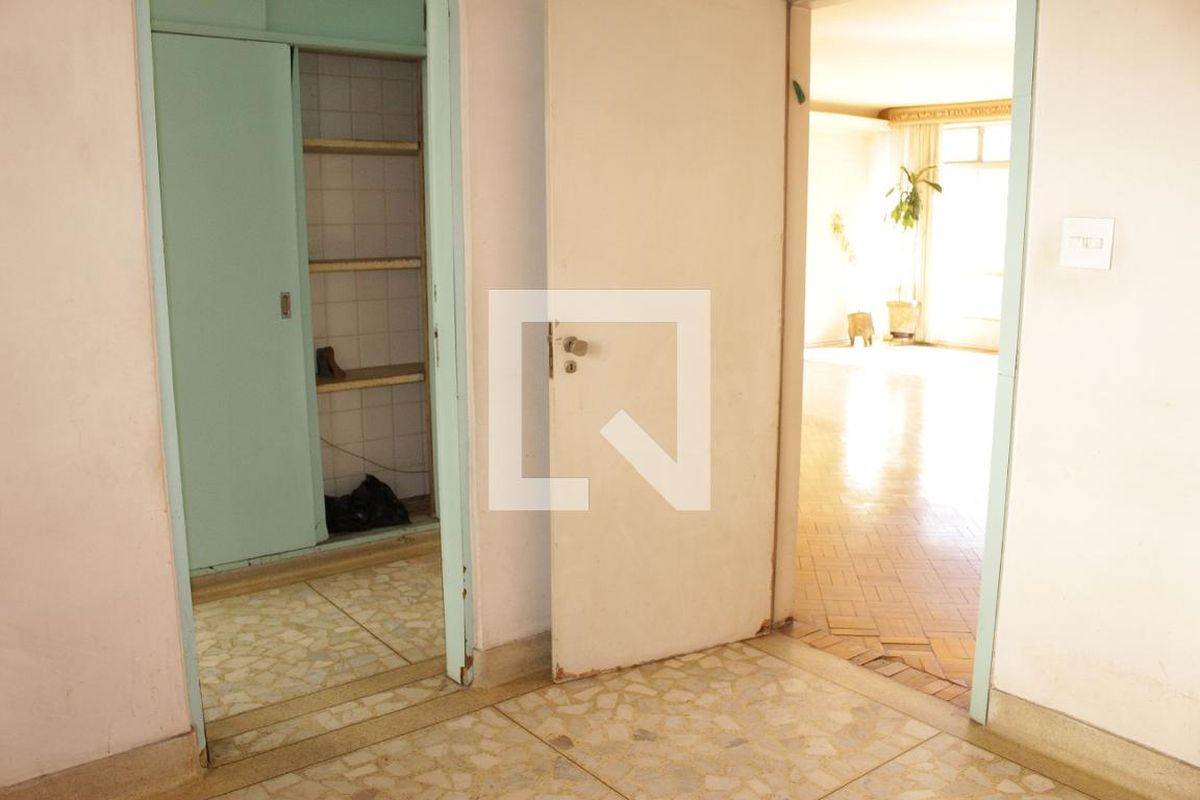 Apartamento, 3 quartos, 220 m² - Foto 17