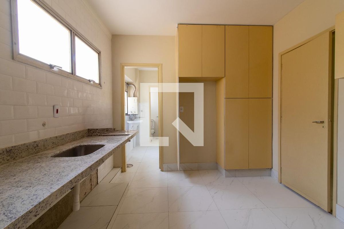 Apartamento à Venda - Centro, 2 Quartos,  100 m2 em , Campinas - sp | SoloBR
