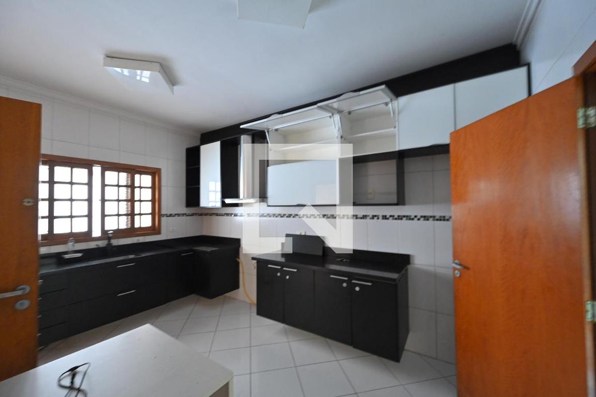 Casa, 4 quartos, 176 m² - Foto 51