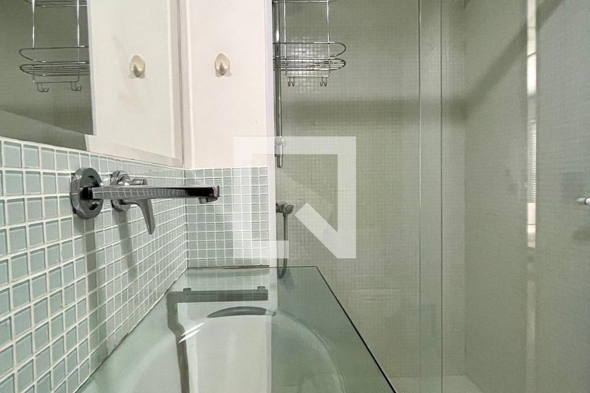 Apartamento à Venda - Cambuí, 1 Quarto,  70 m2 em , Campinas - sp | SoloBR