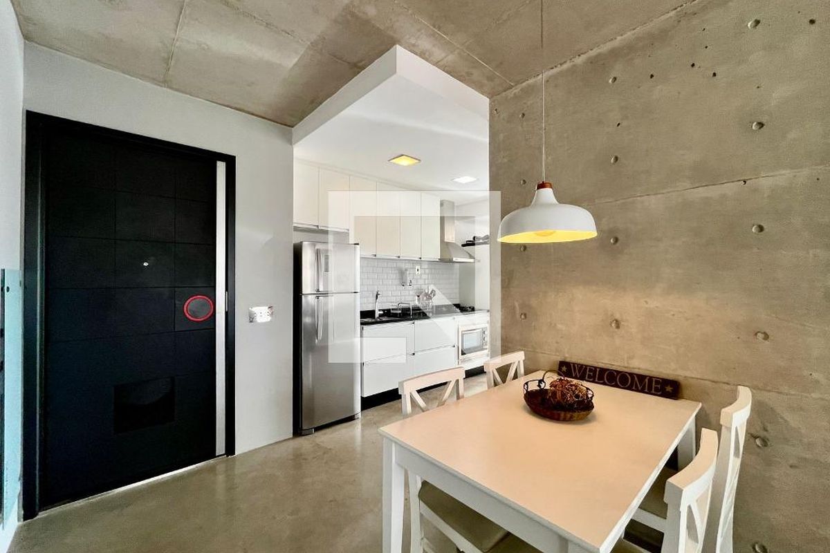 Apartamento à Venda - Cambuí, 1 Quarto,  70 m2 em , Campinas - sp | SoloBR
