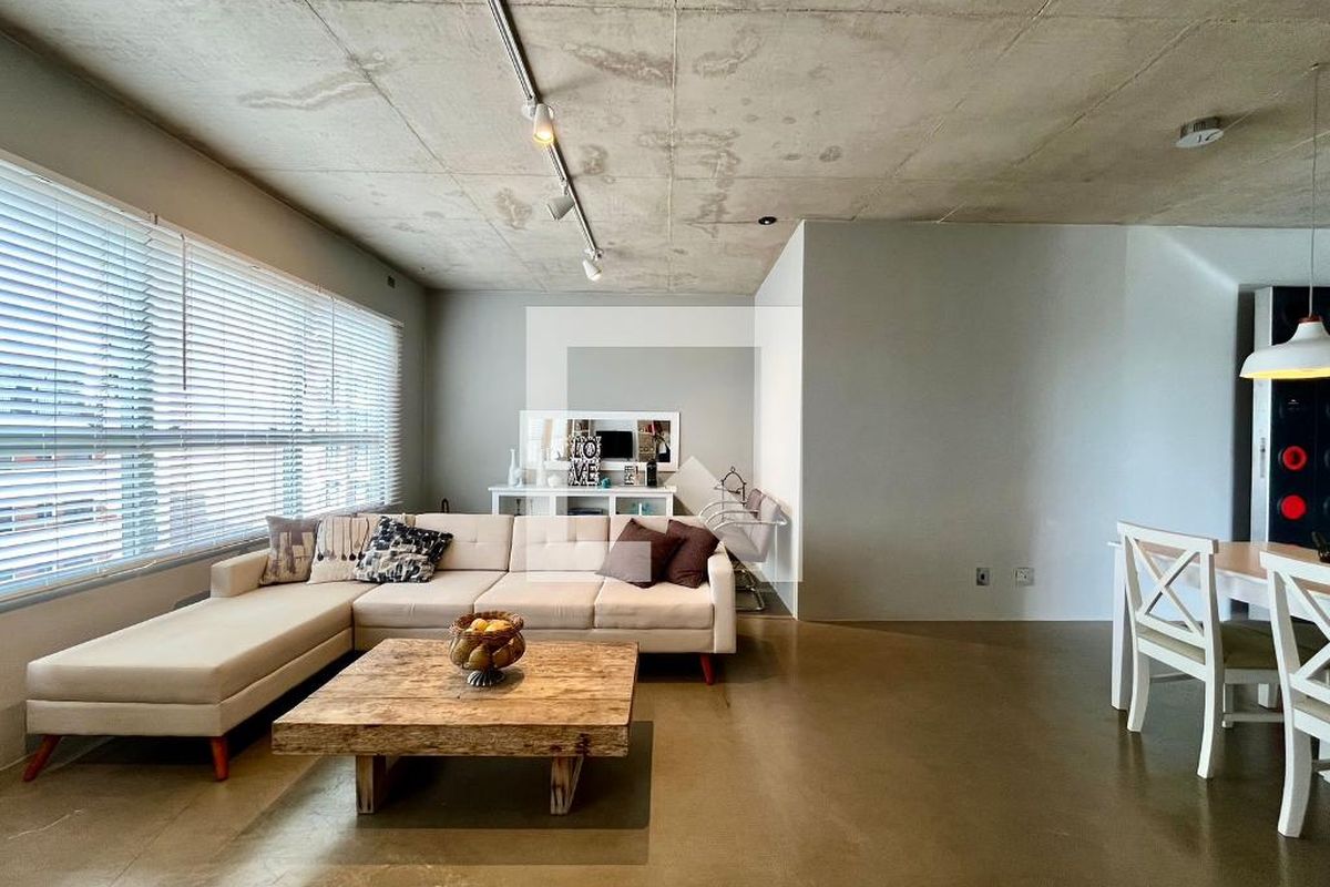 Apartamento à Venda - Cambuí, 1 Quarto,  70 m2 em , Campinas - sp | SoloBR