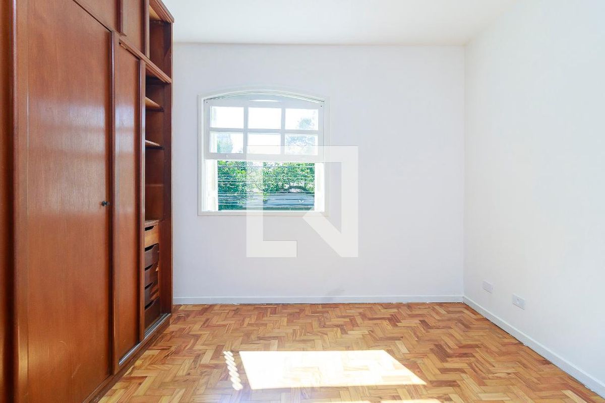 Casa, 4 quartos, 180 m² - Foto 33