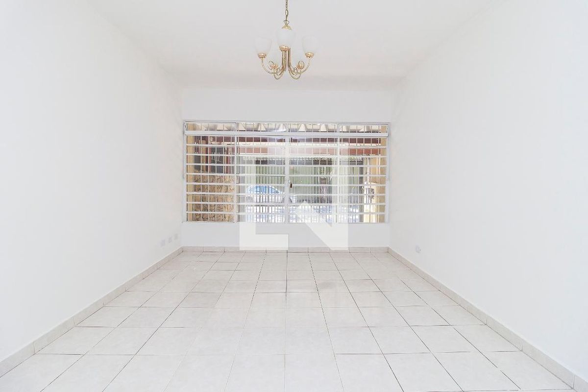 Casa, 4 quartos, 180 m² - Foto 1