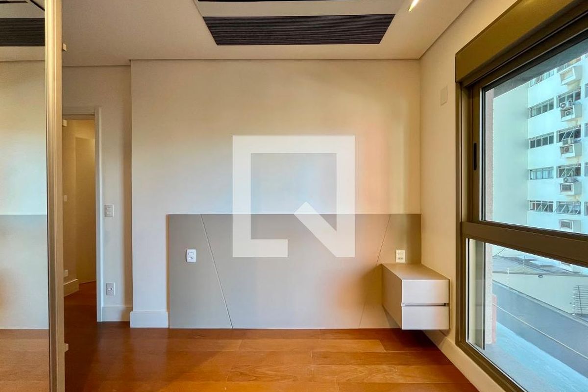 Apartamento à Venda - Cambuí, 3 Quartos,  156 m2 em , Campinas - sp | SoloBR