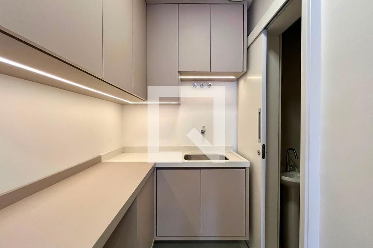 Apartamento à Venda - Cambuí, 3 Quartos,  156 m2 em , Campinas - sp | SoloBR