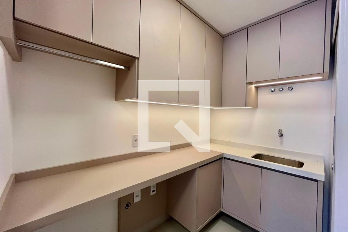 Apartamento à Venda - Cambuí, 3 Quartos,  156 m2 em , Campinas - sp | SoloBR