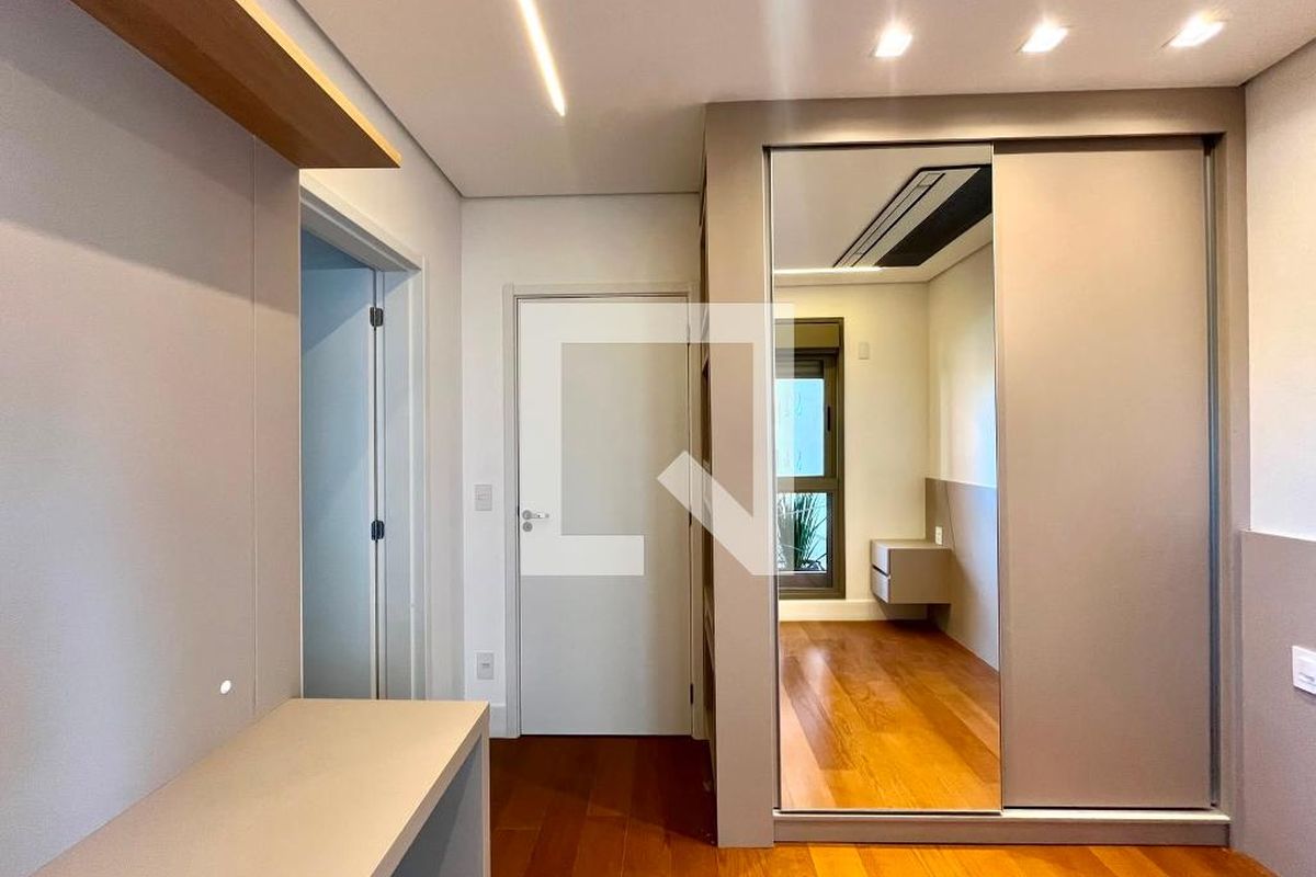Apartamento à Venda - Cambuí, 3 Quartos,  156 m2 em , Campinas - sp | SoloBR