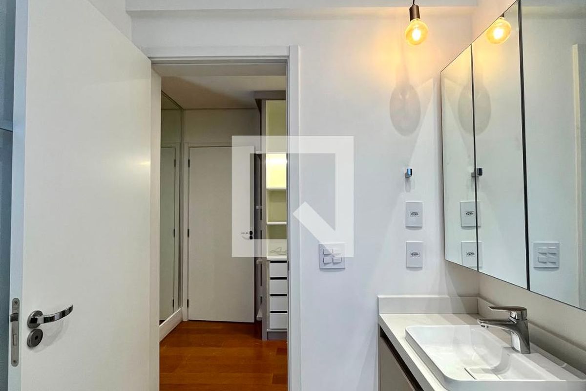 Apartamento à Venda - Cambuí, 3 Quartos,  156 m2 em , Campinas - sp | SoloBR