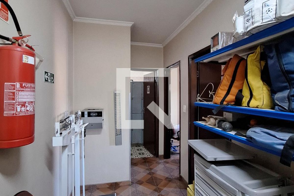 Casa, 3 quartos, 247 m² - Foto 16