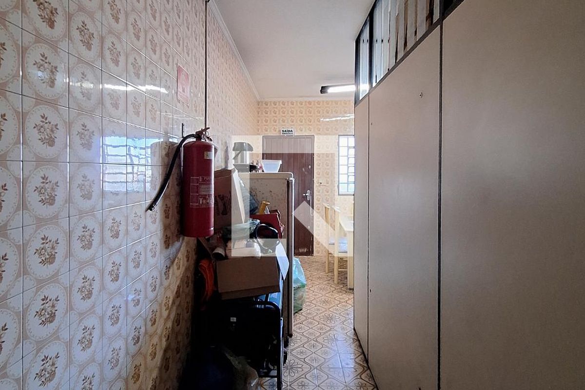 Casa, 3 quartos, 247 m² - Foto 17