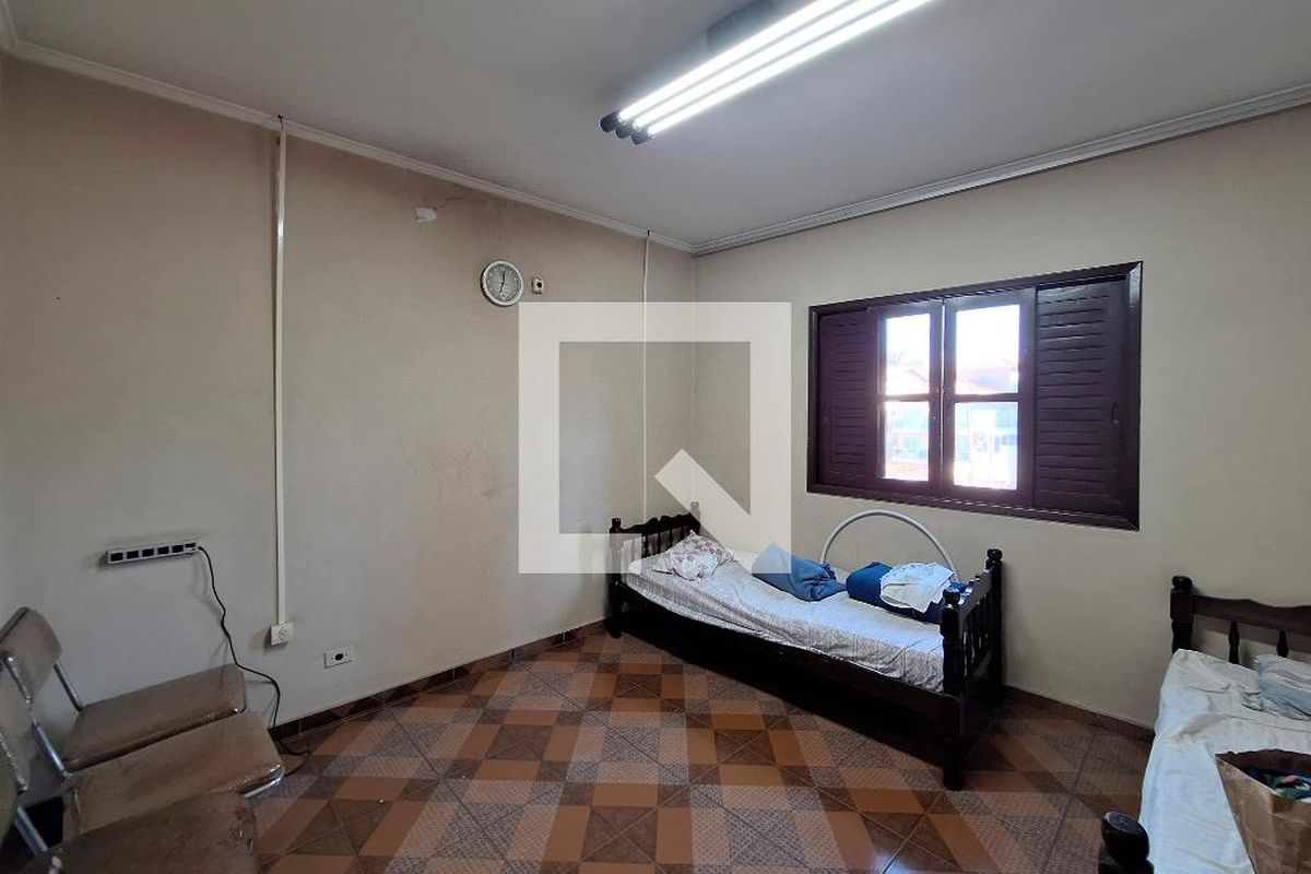 Casa, 3 quartos, 247 m² - Foto 11
