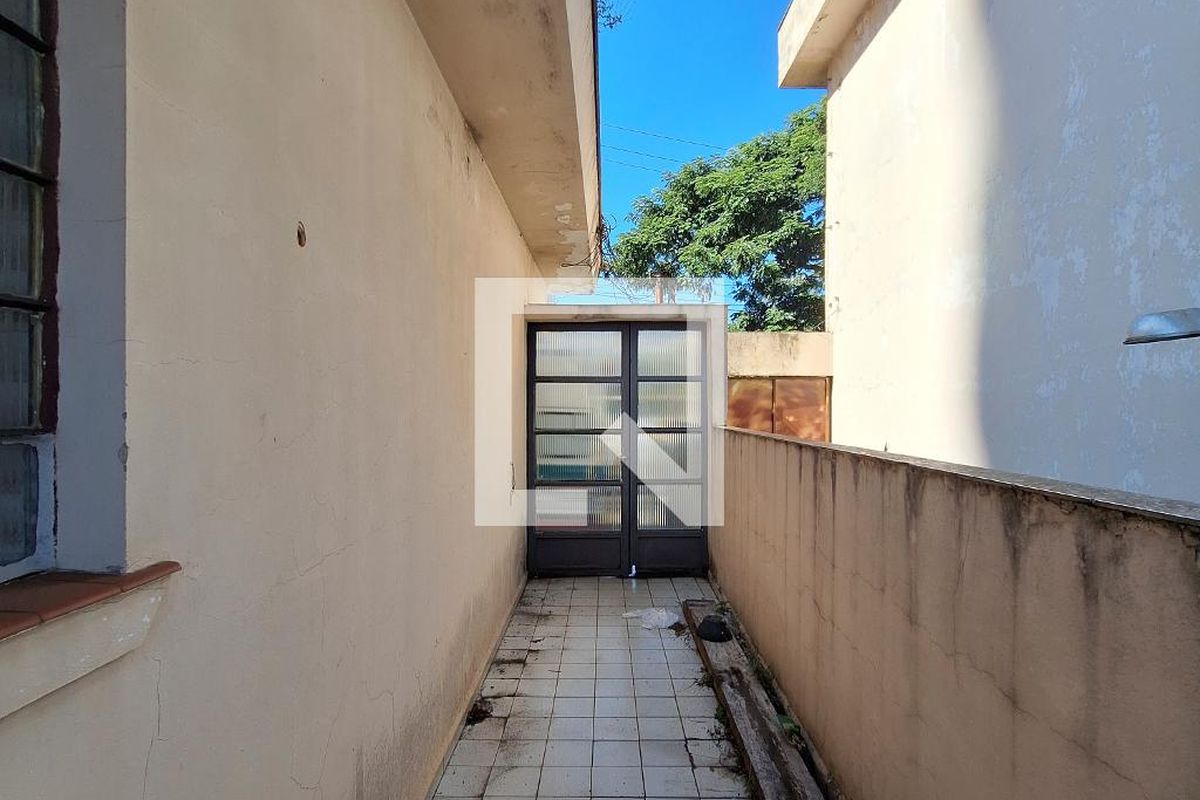 Casa, 3 quartos, 247 m² - Foto 24