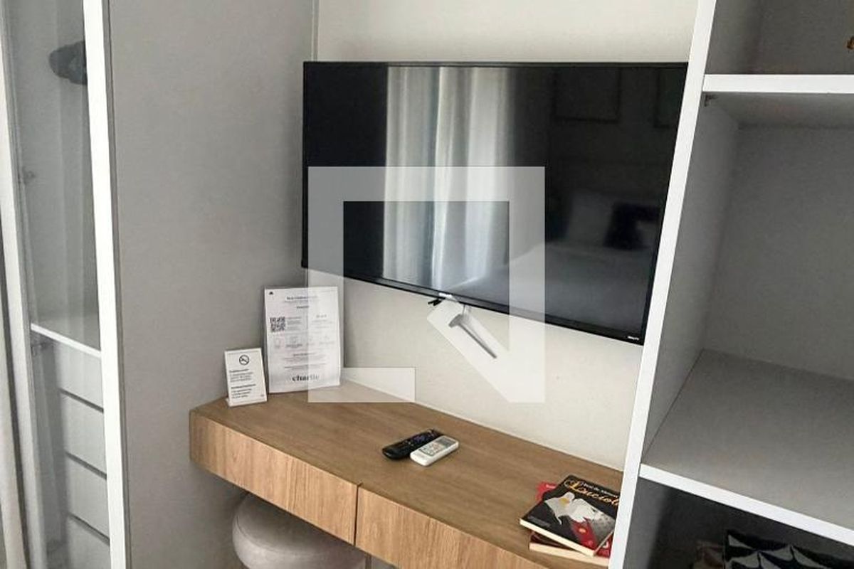 Apartamento, 1 quarto, 27 m² - Foto 2