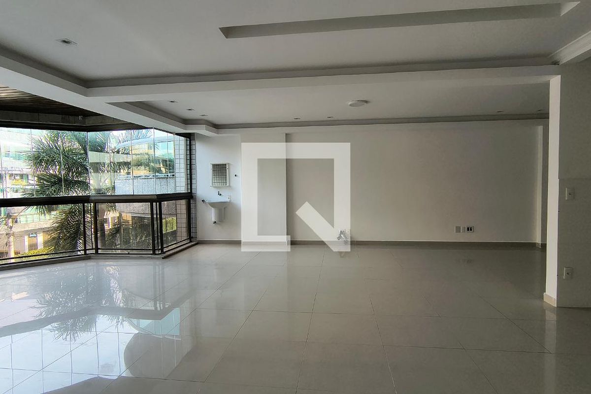 Apartamento, 3 quartos, 180 m² - Foto 2