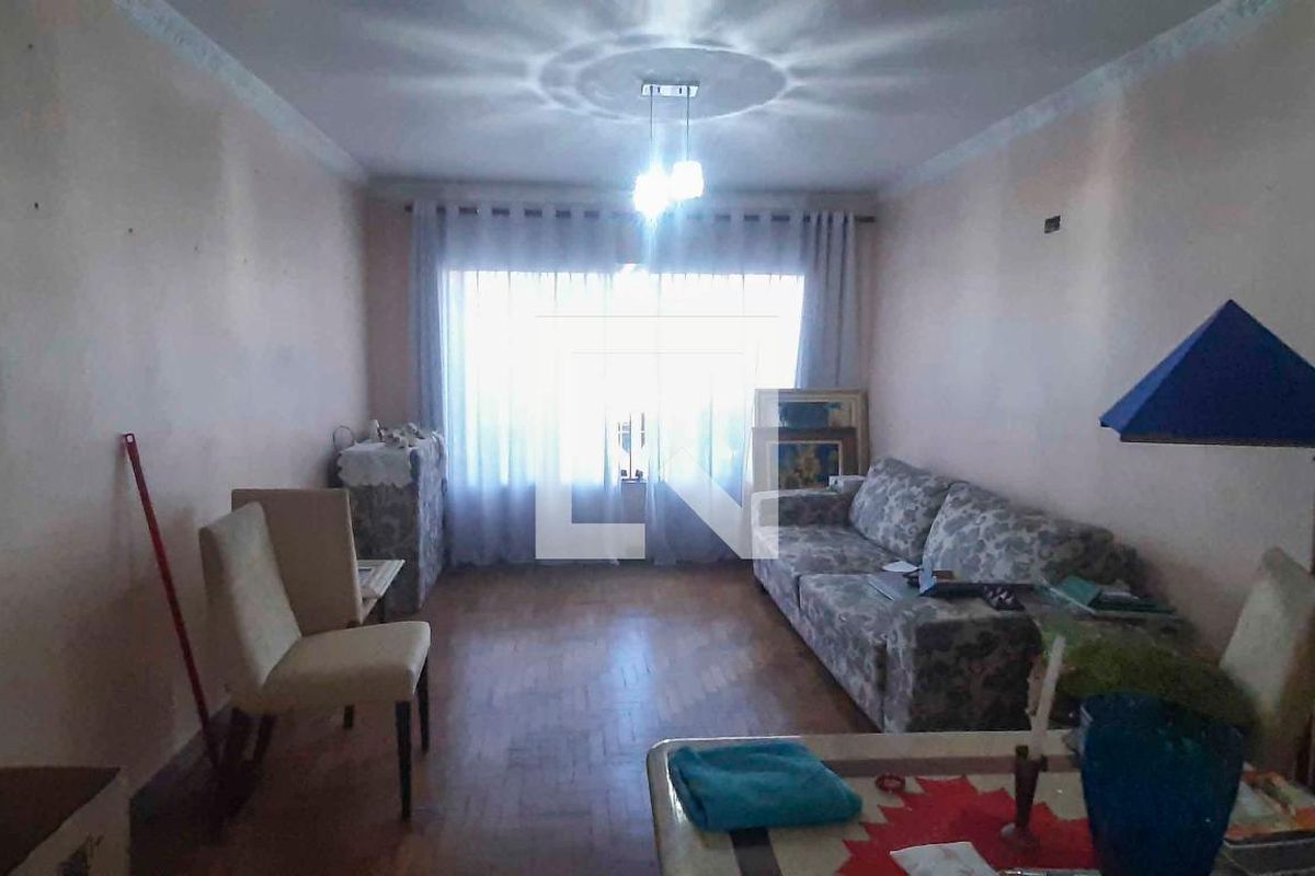 Casa, 4 quartos, 171 m² - Foto 1