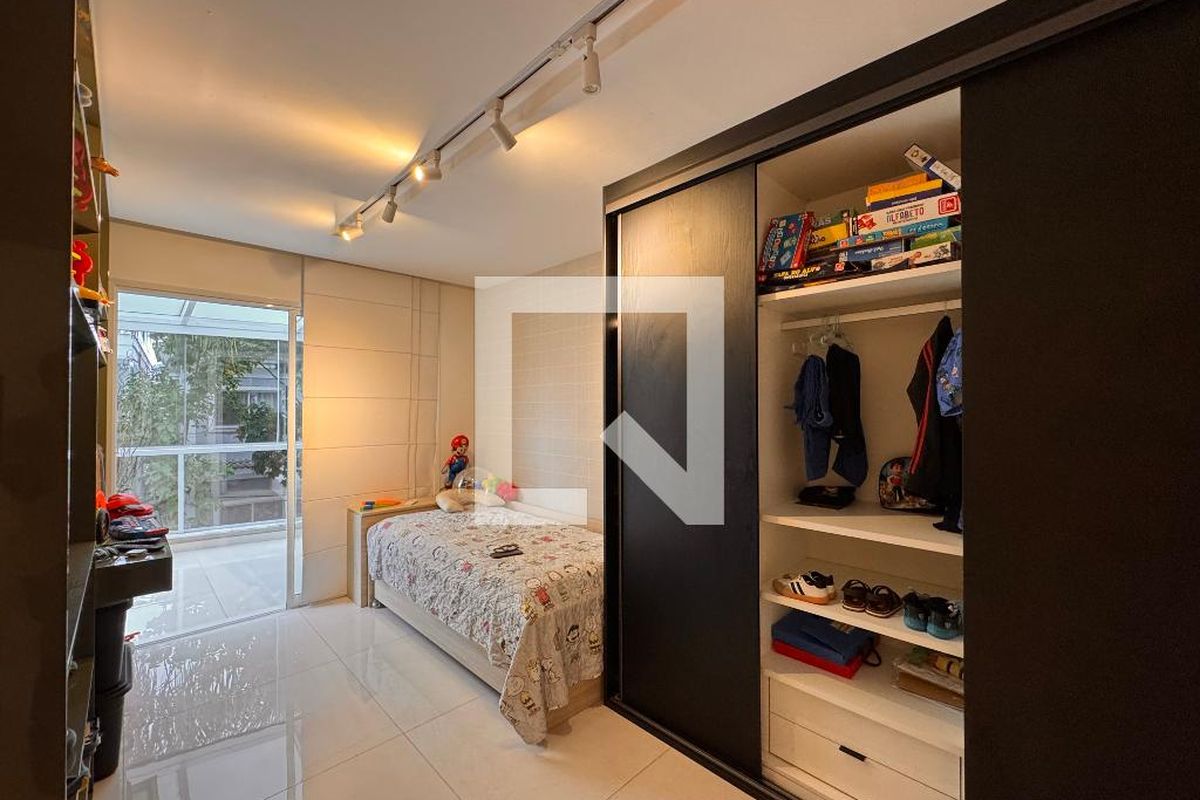 Casa, 4 quartos, 490 m² - Foto 22