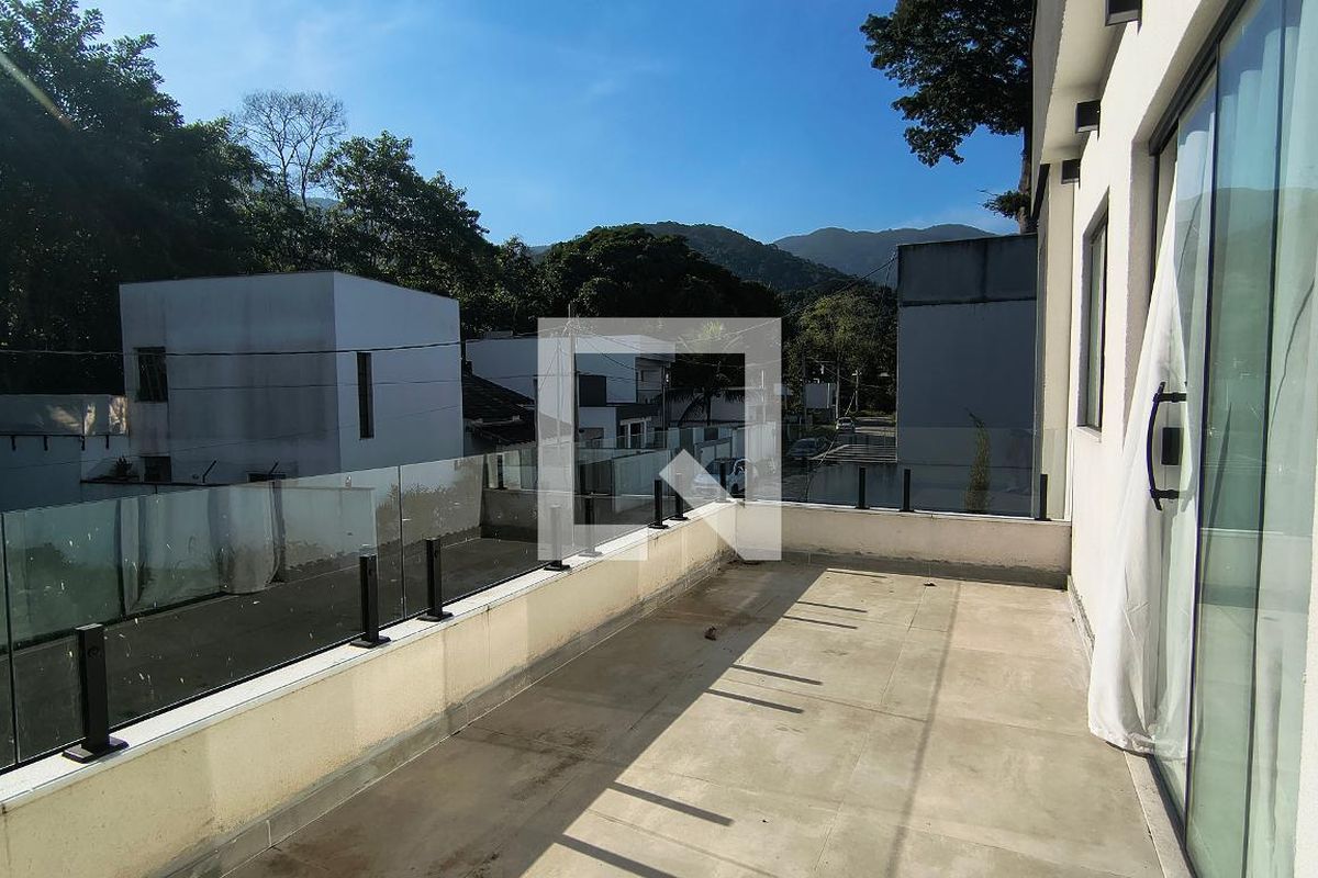 Casa, 3 quartos, 240 m² - Foto 13