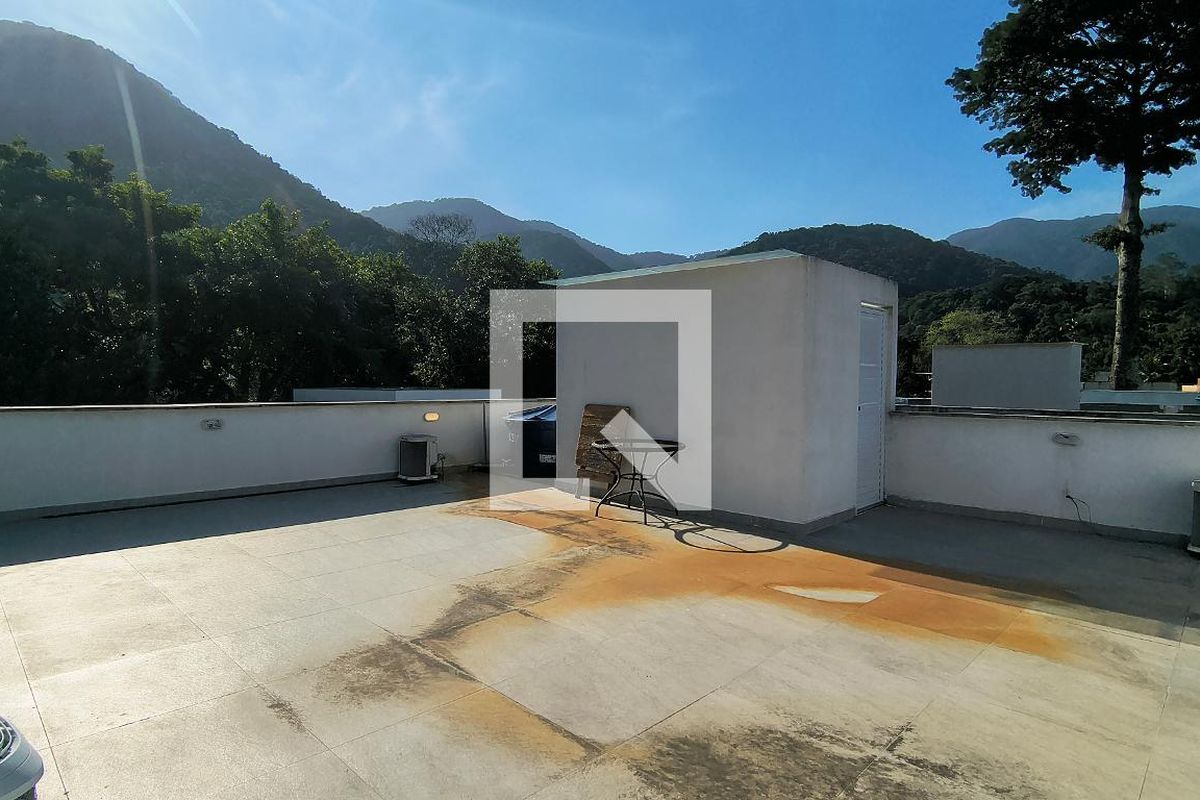 Casa, 3 quartos, 240 m² - Foto 36
