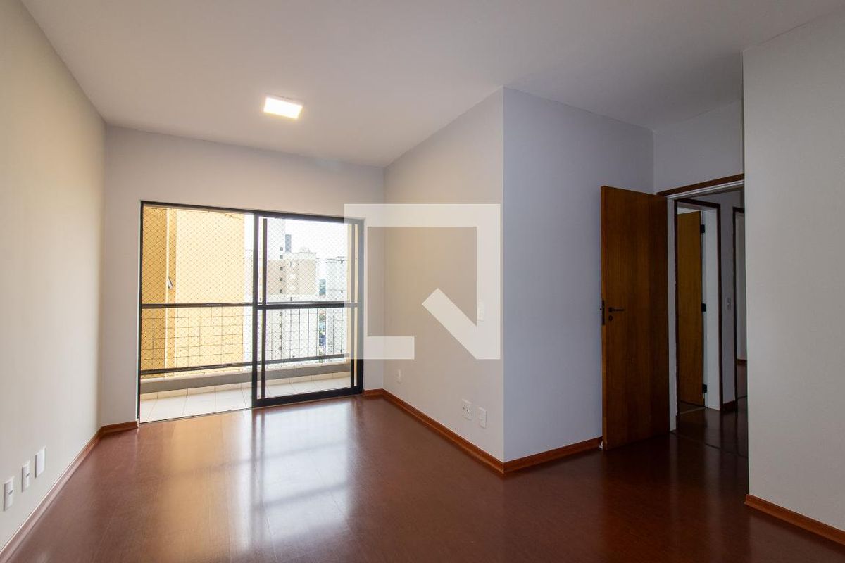 Apartamento à Venda - Mansões Santo Antônio, 2 Quartos,  70 m2 em , Campinas - sp | SoloBR