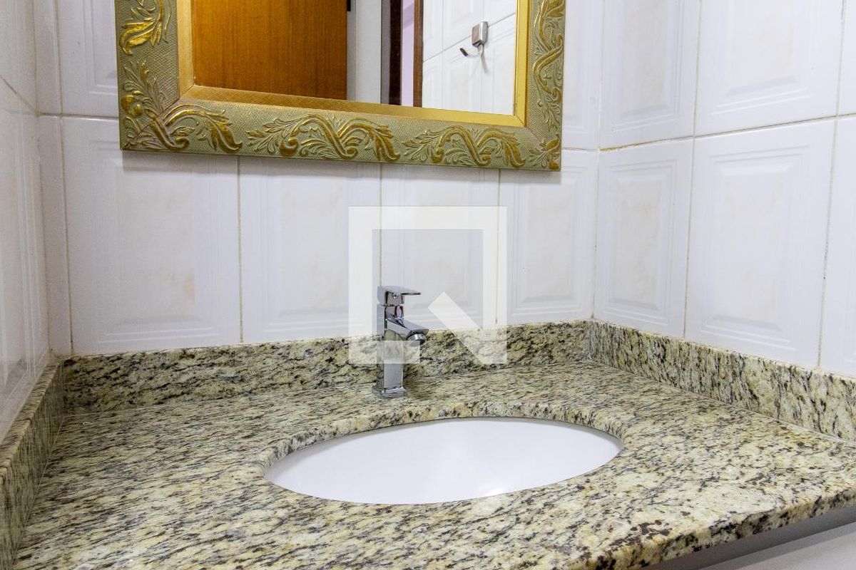 Apartamento à Venda - Mansões Santo Antônio, 2 Quartos,  70 m2 em , Campinas - sp | SoloBR
