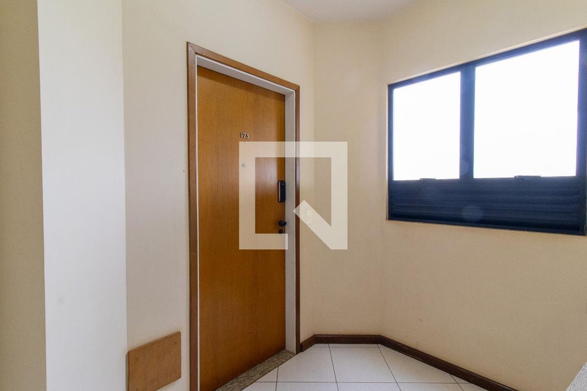 Apartamento à Venda - Mansões Santo Antônio, 2 Quartos,  70 m2 em , Campinas - sp | SoloBR