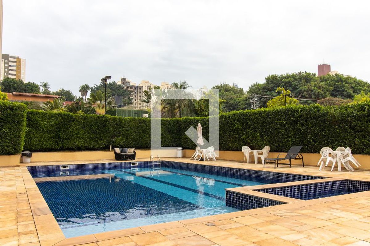 Apartamento à Venda - Mansões Santo Antônio, 2 Quartos,  70 m2 em , Campinas - sp | SoloBR