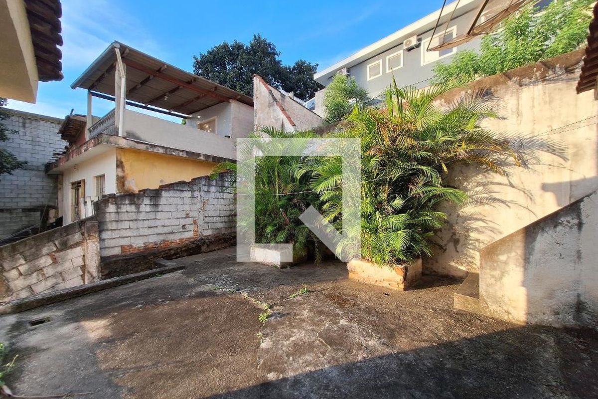 Casa, 4 quartos, 215 m² - Foto 35