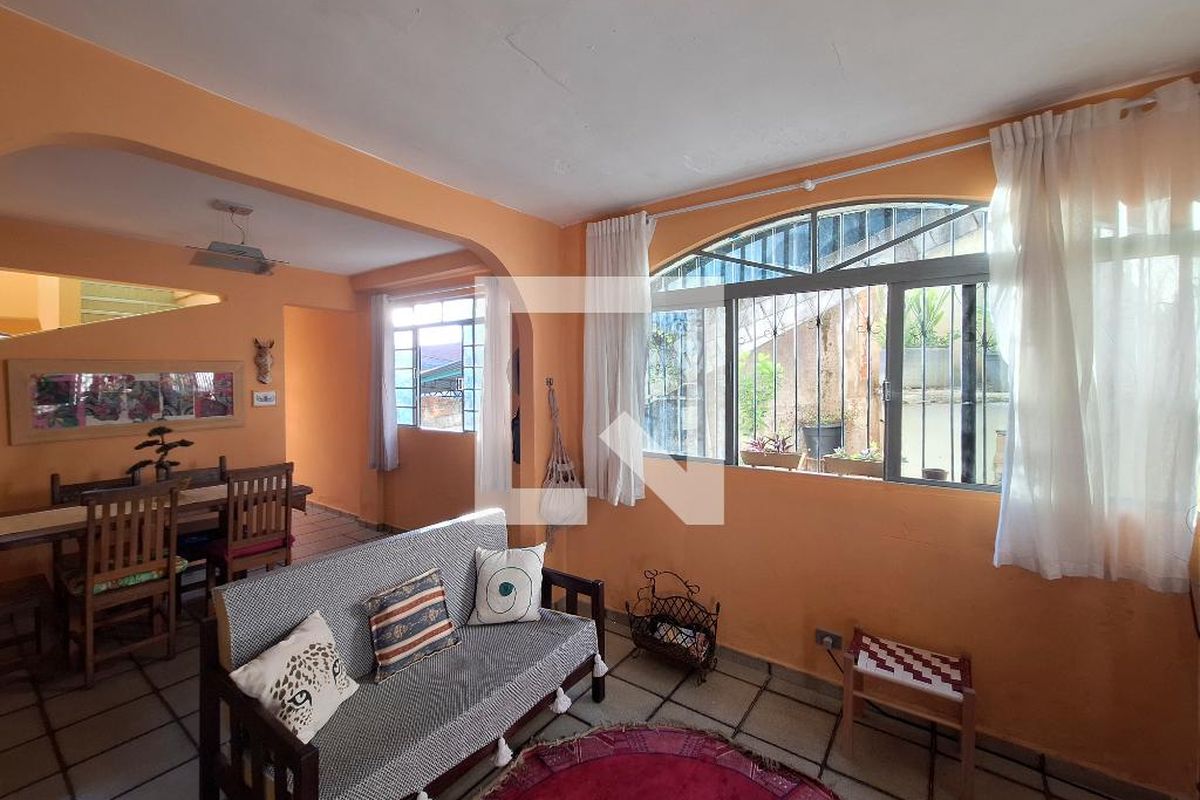 Casa, 4 quartos, 215 m² - Foto 5